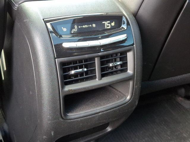 used 2023 Cadillac XT5 car, priced at $34,343