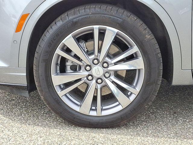 used 2024 Cadillac XT6 car, priced at $52,763