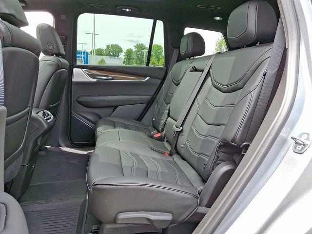 used 2024 Cadillac XT6 car, priced at $52,763
