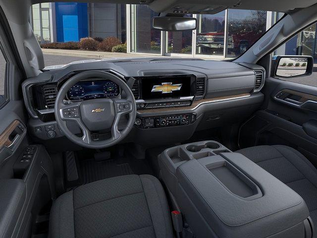 new 2025 Chevrolet Silverado 1500 car, priced at $46,170