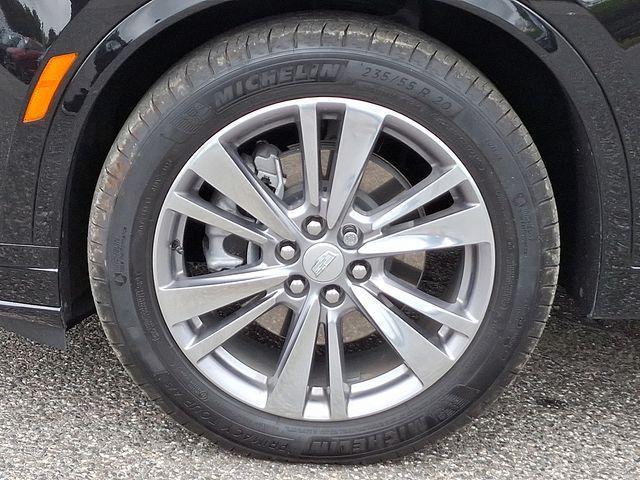 used 2024 Cadillac XT6 car, priced at $45,909