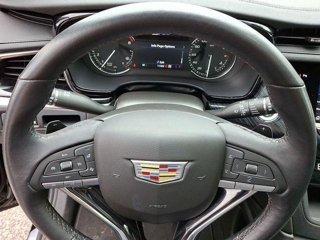 used 2024 Cadillac XT6 car, priced at $45,909