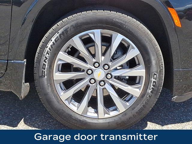 used 2023 Chevrolet Traverse car, priced at $40,840