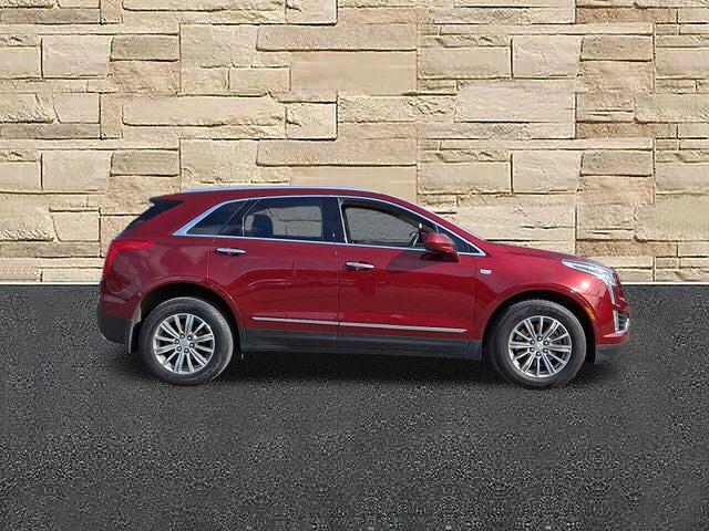 used 2017 Cadillac XT5 car, priced at $9,995