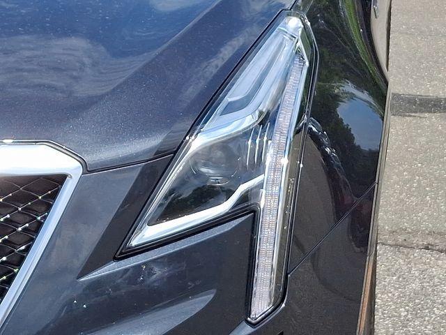 used 2021 Cadillac XT5 car, priced at $28,397