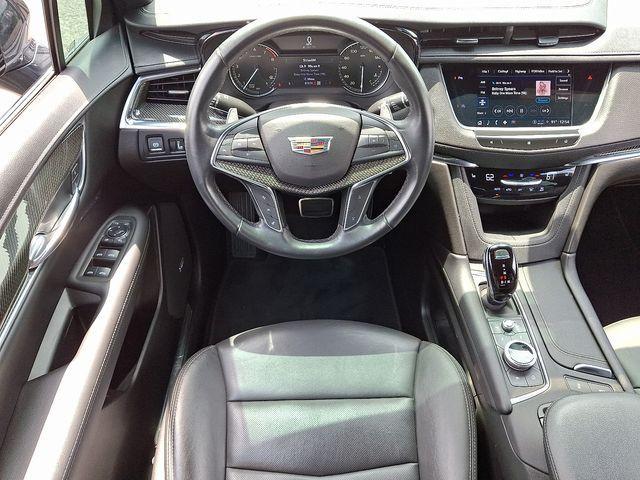 used 2021 Cadillac XT5 car, priced at $28,397