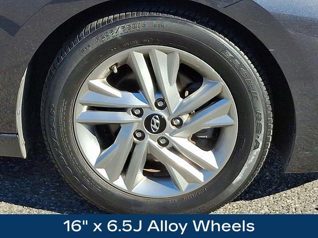 used 2020 Hyundai Elantra car, priced at $16,583