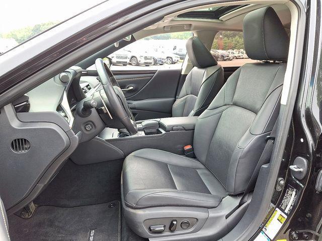 used 2021 Lexus ES 250 car, priced at $24,938