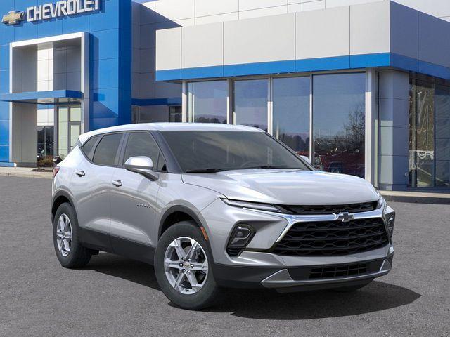 new 2025 Chevrolet Blazer car, priced at $39,504