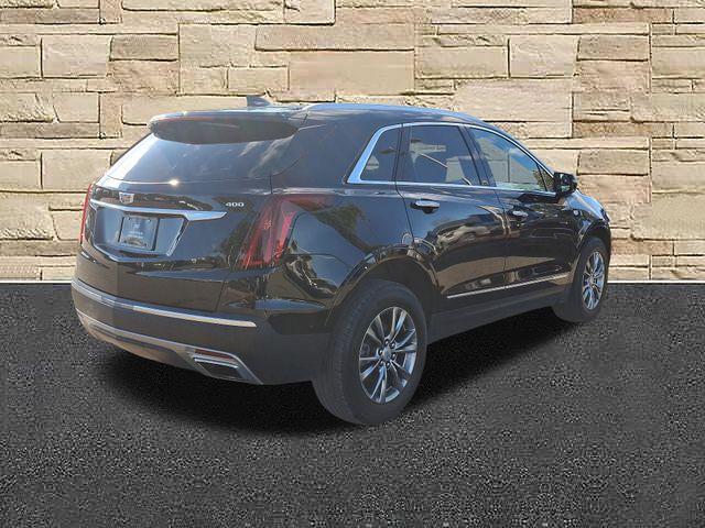 used 2021 Cadillac XT5 car, priced at $28,925