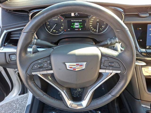 used 2023 Cadillac XT6 car, priced at $42,449