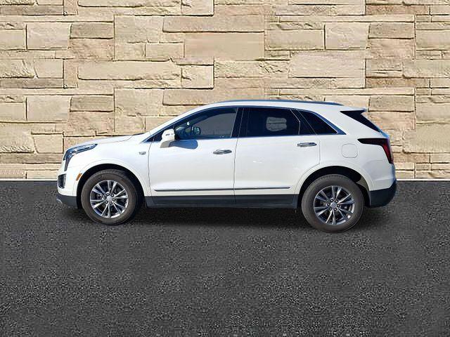 used 2022 Cadillac XT5 car, priced at $33,257