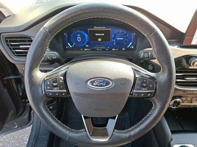 used 2022 Ford Escape car, priced at $24,921