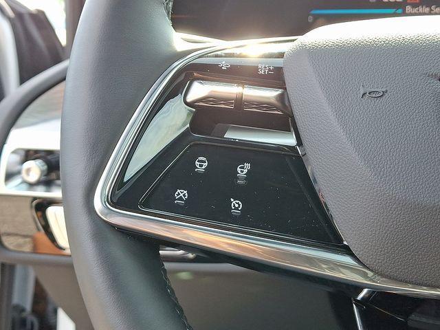 used 2025 Cadillac LYRIQ car, priced at $53,823