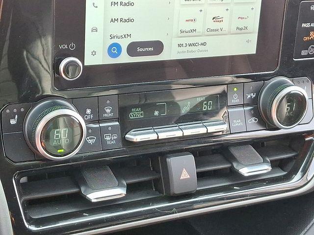 used 2023 Toyota Highlander car, priced at $35,973