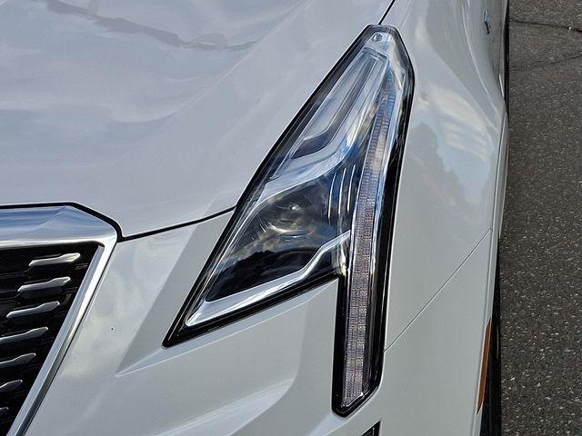 used 2025 Cadillac XT5 car, priced at $48,954