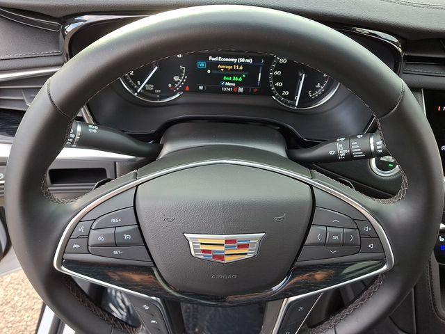 used 2025 Cadillac XT5 car, priced at $48,954
