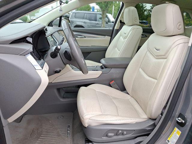 used 2018 Cadillac XT5 car, priced at $12,995