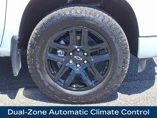 used 2024 Chevrolet Silverado 1500 car, priced at $50,732