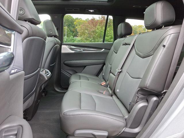 used 2023 Cadillac XT6 car, priced at $39,231