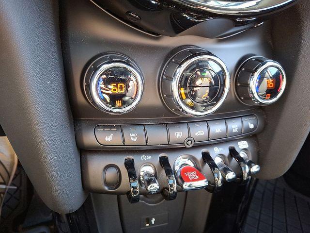 used 2024 MINI Hardtop car