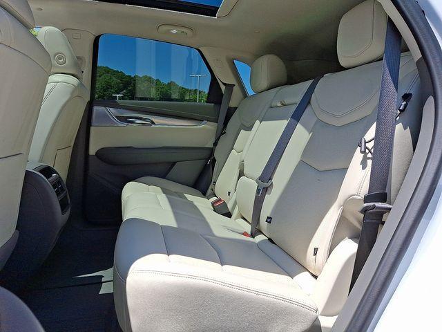 used 2021 Cadillac XT5 car, priced at $27,787