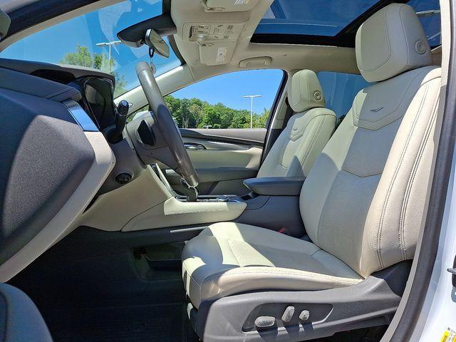 used 2021 Cadillac XT5 car, priced at $27,787