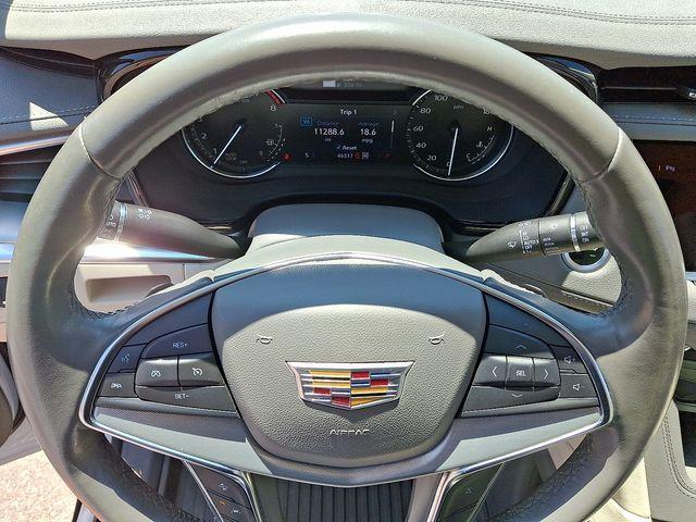 used 2021 Cadillac XT5 car, priced at $27,787