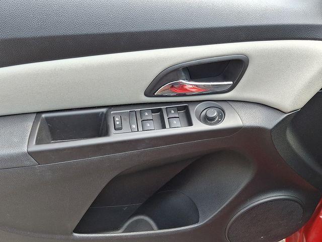 used 2015 Chevrolet Cruze car, priced at $7,778