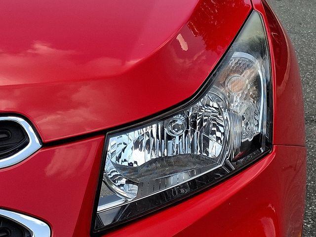 used 2015 Chevrolet Cruze car, priced at $7,778