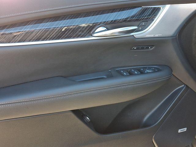 used 2025 Cadillac XT6 car, priced at $39,710