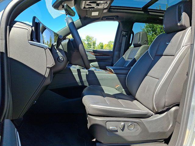 used 2024 Cadillac Escalade car, priced at $75,906