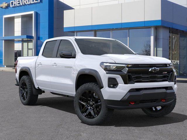 new 2024 Chevrolet Colorado car, priced at $45,624