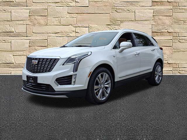used 2024 Cadillac XT5 car, priced at $45,991