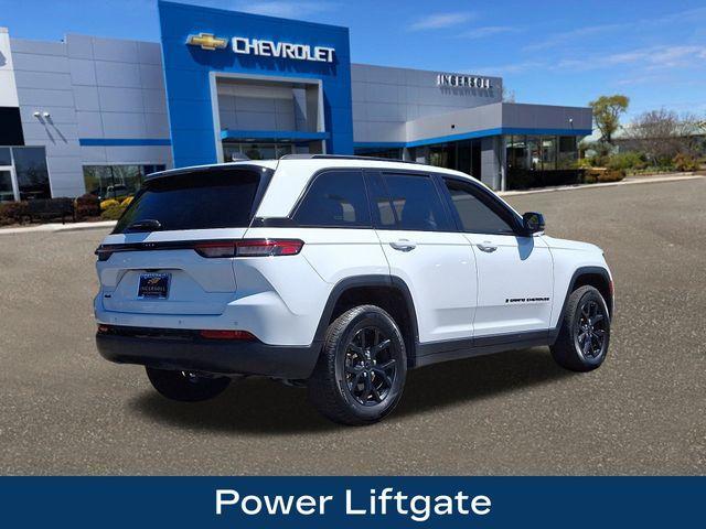 used 2024 Jeep Grand Cherokee car, priced at $28,906
