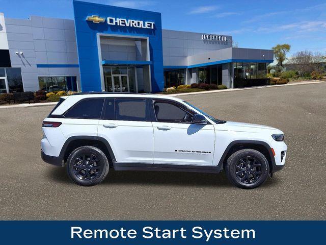 used 2024 Jeep Grand Cherokee car, priced at $28,906