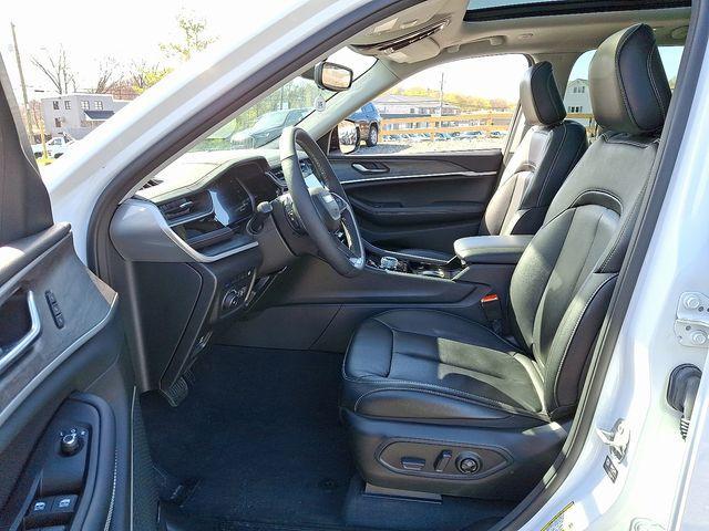 used 2022 Jeep Grand Cherokee 4xe car, priced at $29,431