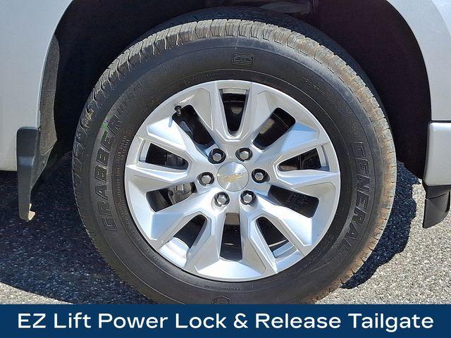 used 2022 Chevrolet Silverado 1500 car, priced at $33,290