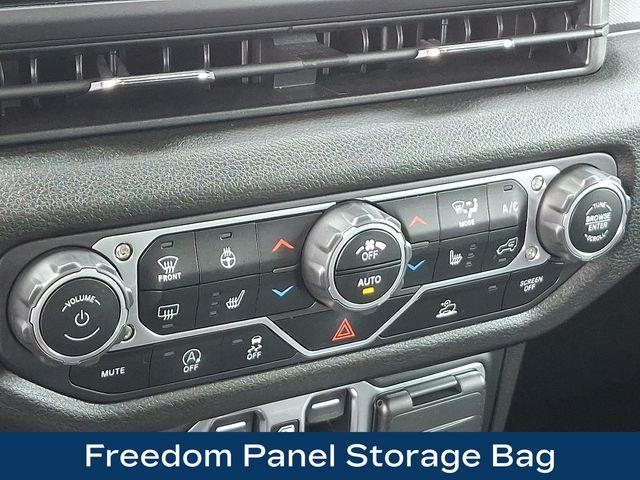 used 2024 Jeep Gladiator car, priced at $35,162