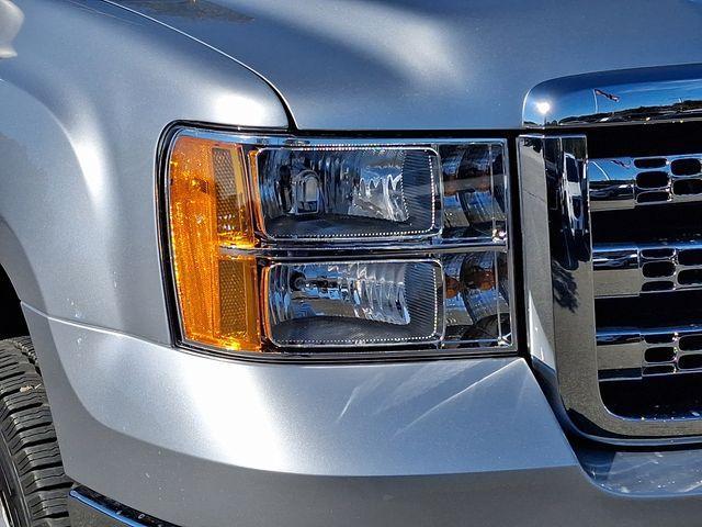 used 2014 GMC Sierra 2500 car, priced at $26,086