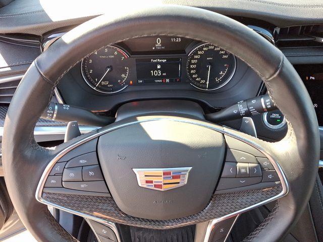 used 2024 Cadillac XT5 car, priced at $45,383