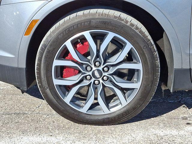 used 2024 Cadillac XT5 car, priced at $45,383