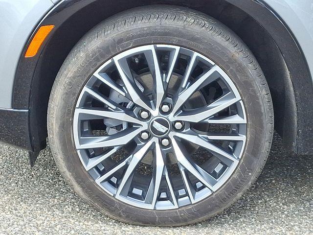 used 2024 Cadillac XT4 car, priced at $46,919