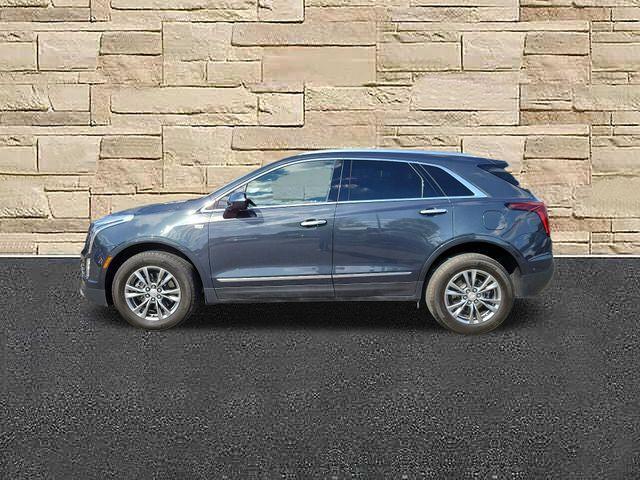 used 2021 Cadillac XT5 car, priced at $31,371