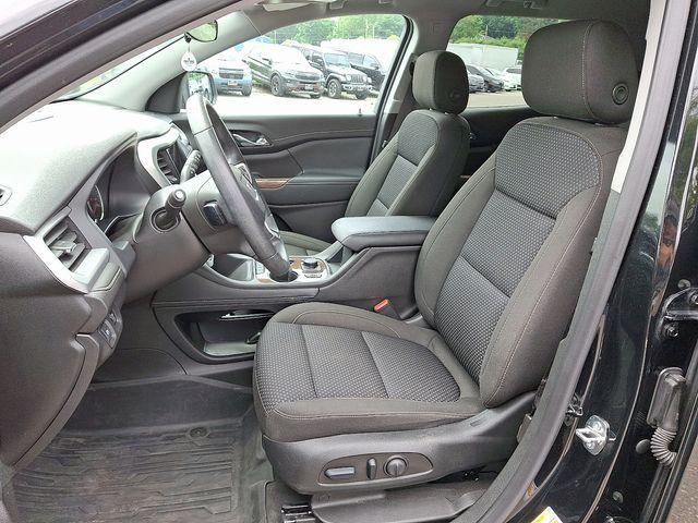 used 2023 GMC Acadia car, priced at $29,992