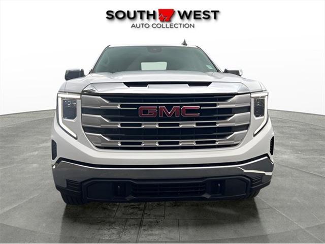 new 2024 GMC Sierra 1500 car, priced at $50,825