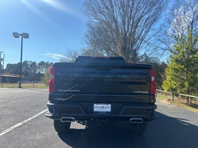 new 2024 Chevrolet Silverado 1500 car, priced at $50,990