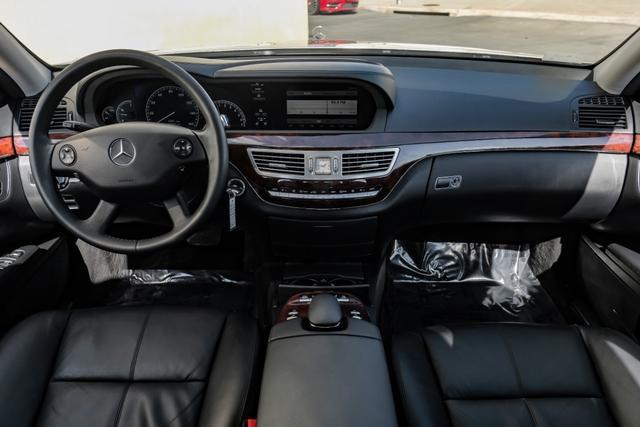 used 2007 Mercedes-Benz S-Class car, priced at $16,499