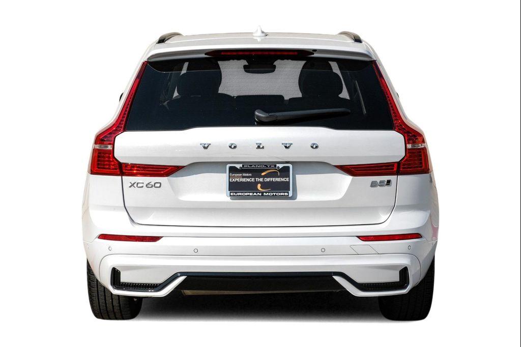 used 2023 Volvo XC60 car, priced at $40,995
