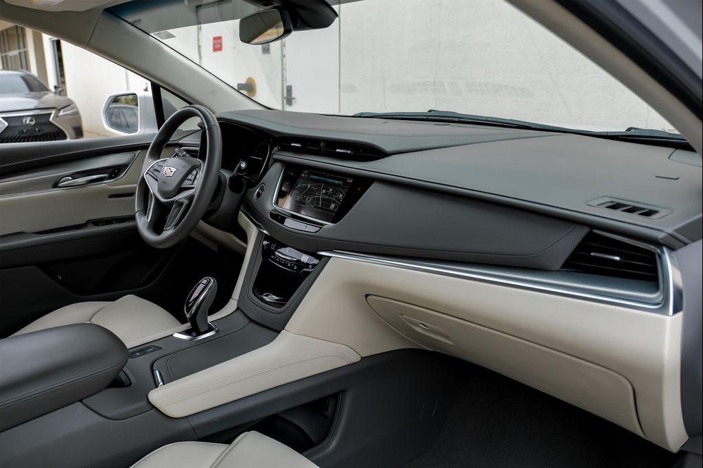 used 2018 Cadillac XT5 car, priced at $20,499